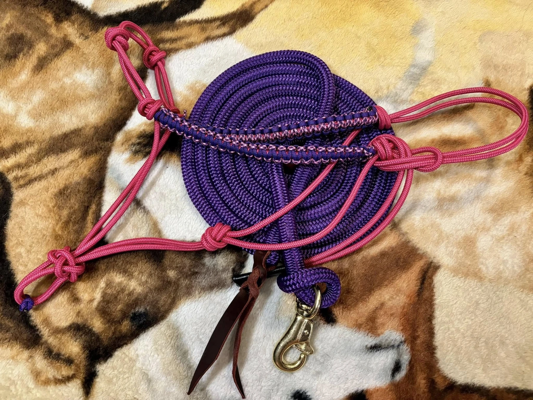Fuchsia and purple rope tack set